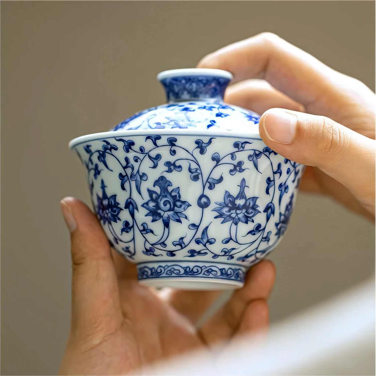Porcelain Tea Bowl with Lid-3