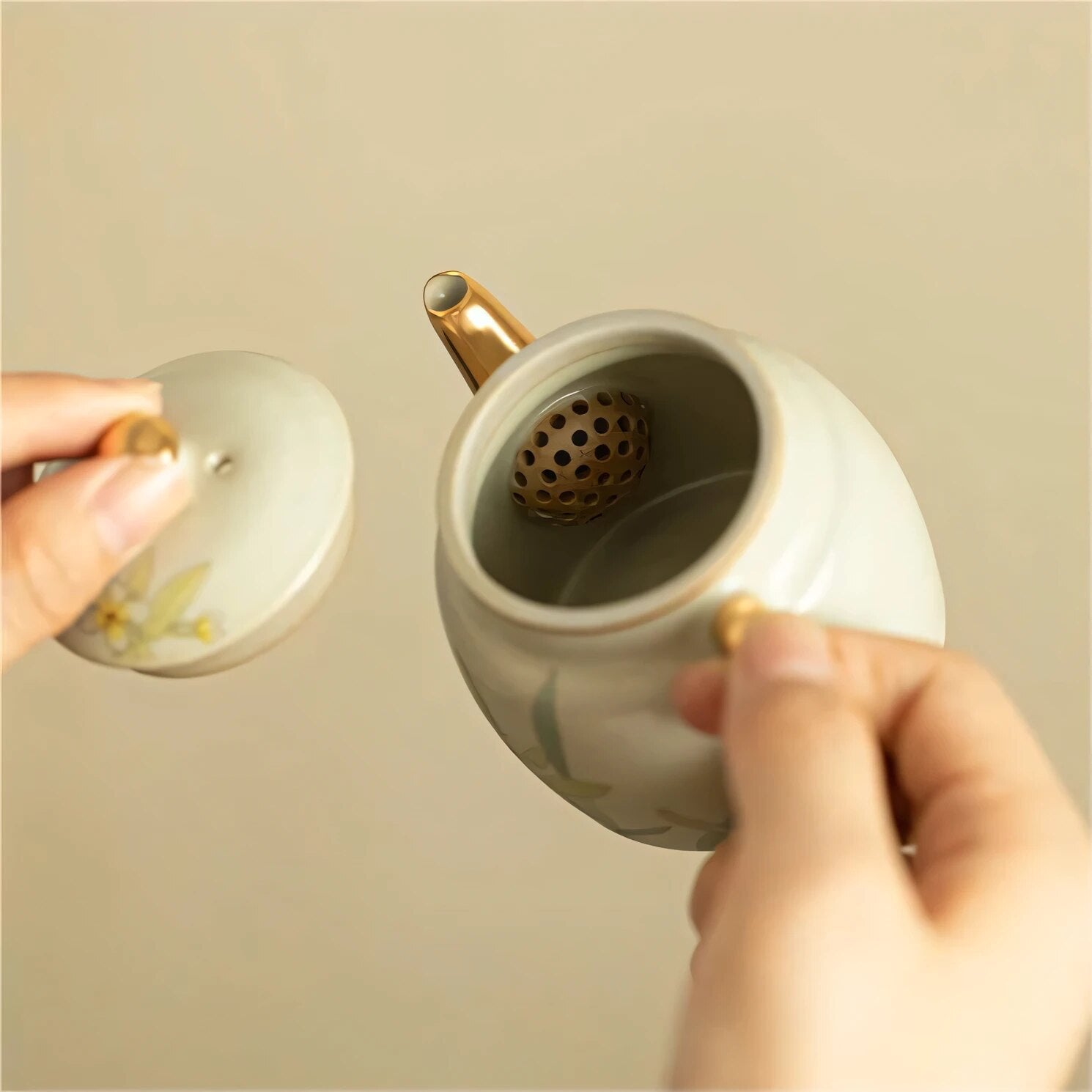 Magnolia Tea Set