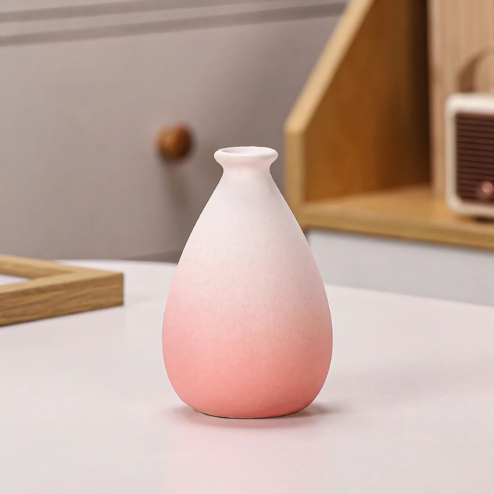 Ombre Vase